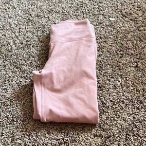 Blush pink Fabletics legging